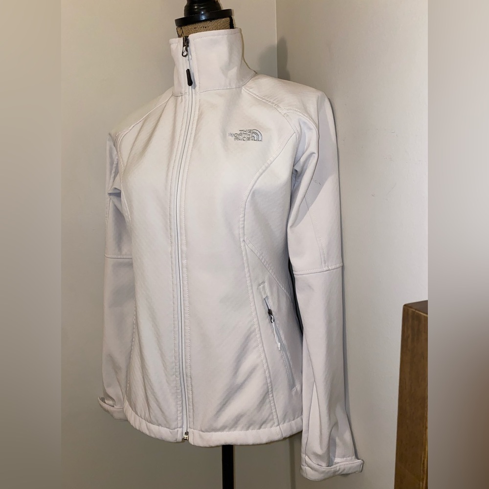 The North Face Jacket in stone/grey - Picture 1 of 11